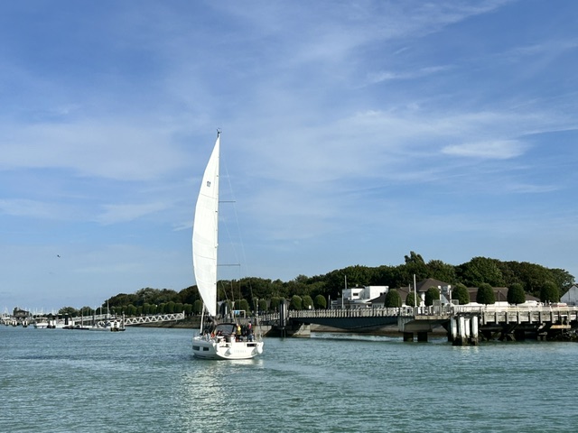 Boek boutique studio Nieuwpoort - zicht op de havengeul